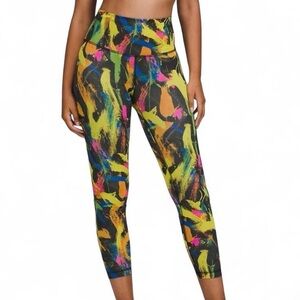 Lululemon Wunder train hr tight 25” size 2